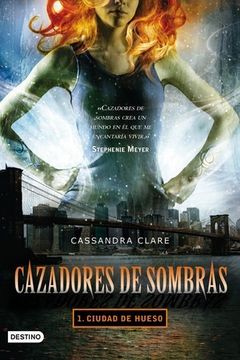 Ciudad de hueso book cover