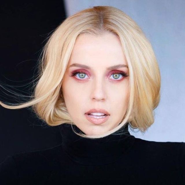 Violet Benson
